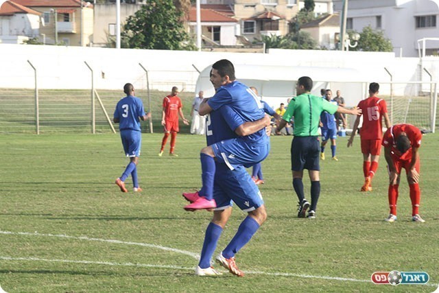נהריה חוגגת את הרביעי (מיכה פישנזון)